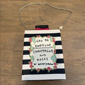 Betsey jhonson crossbody